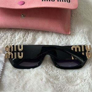 MIU MIU SUNGLASSES